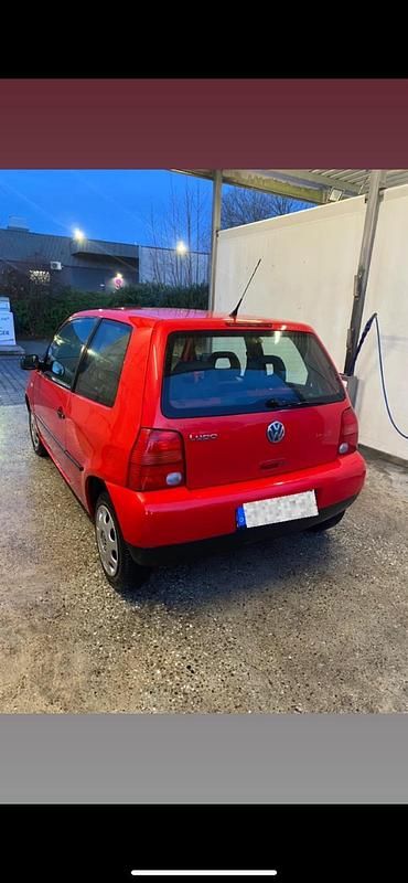 Rot Gebraucht 2002 VW Lupo Kleinwagen | 500 € (Guter Preis) - Bild 1/4