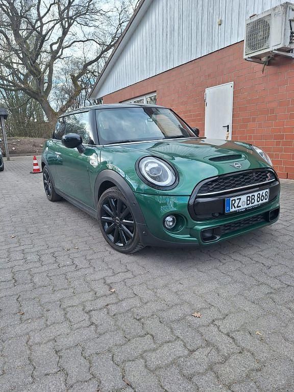 Gebraucht Mini Cooper S 192 PS (141 kW) 2020 Grün Kleinwagen