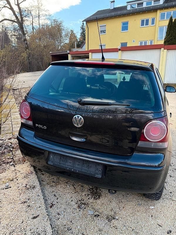 Gebraucht VW Polo 60 PS (44 kW) 2007 Schwarz Kleinwagen