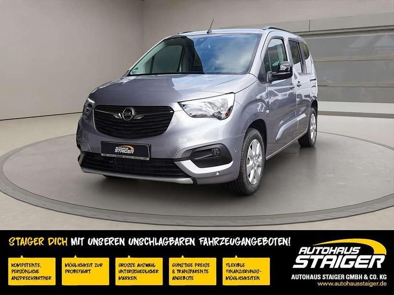 Kontrast grau Gebraucht 2023 Opel Combo-e Life Ultimate Van / Kleinbus | 26.450 € (Fairer Preis) - Bild 1/4