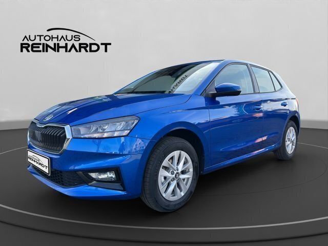 Blau Gebraucht 2022 Skoda Fabia Essence Kleinwagen | 18.490 € (Fairer Preis) - Bild 1/4
