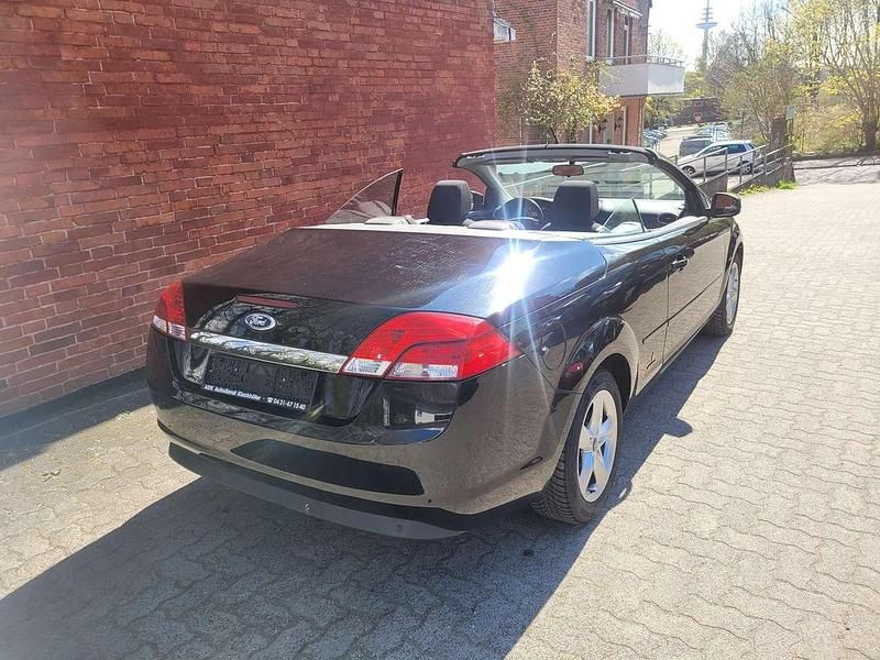Gebraucht Ford Focus Cabriolet Trend 101 PS (74 kW) 2010 Schwarz Cabrio