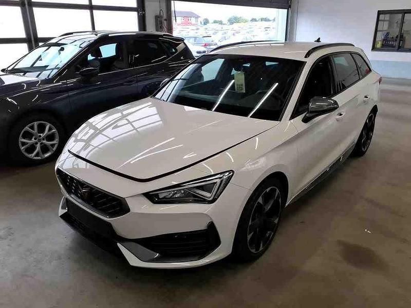 Weiß Gebraucht 2023 Cupra Leon Limousine | 30.213 € (Fairer Preis) - Bild 1/3