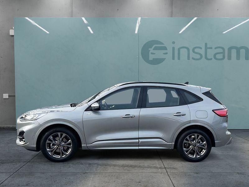 Gebraucht Ford Kuga 150 PS (110 kW) 2023 Silber SUV