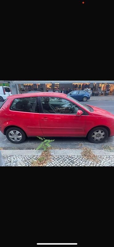 Gebraucht VW Polo 65 PS (47 kW) 2006 Rot Kleinwagen