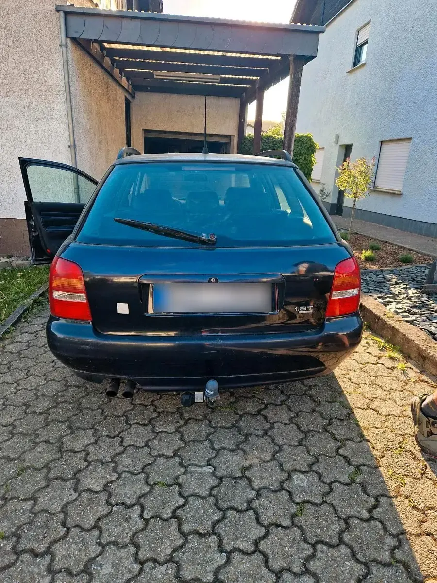 Second-hand Audi A4 150 CP (110 kW) 1999 Break