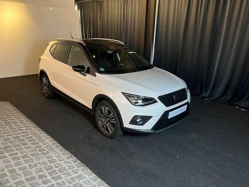 Weiß Gebraucht 2021 Seat Arona Beats SUV | 21.800 € (Fairer Preis) - Bild 1/4