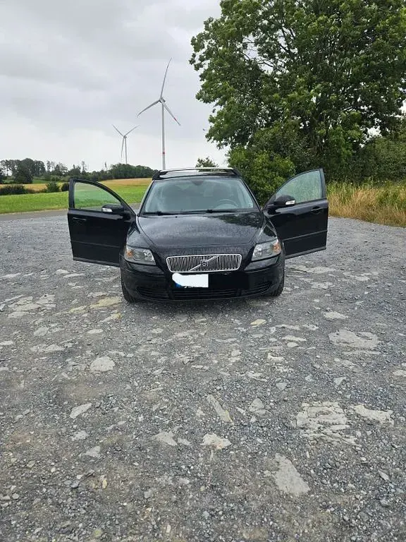 Gebraucht Volvo V50 109 PS (80 kW) 2007 Schwarz Kombi