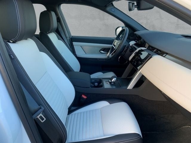 Gebraucht Land Rover Discovery Sport SE Dynamic 204 PS (150 kW) 2024 Weiß SUV