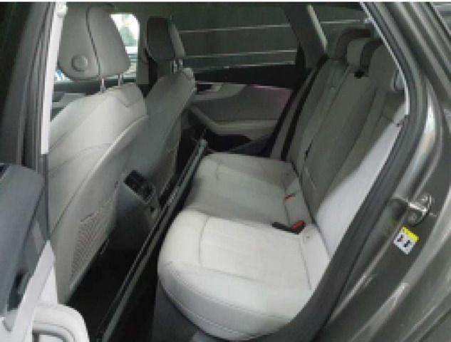 Gebraucht Audi A4 Advanced 204 PS (150 kW) 2022 Terragrau metallic Kombi