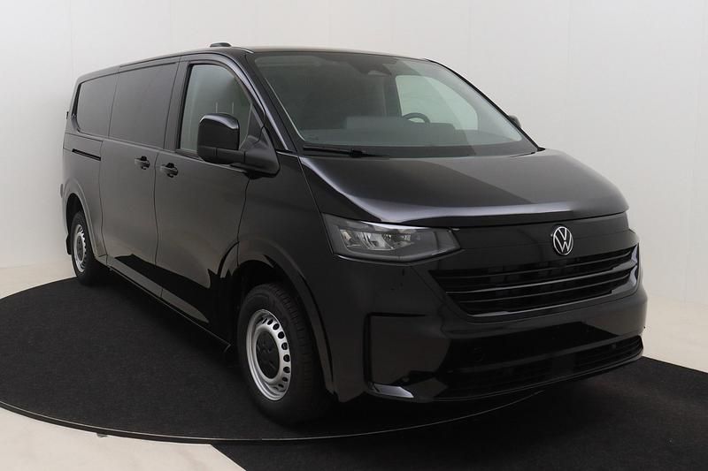 Neu VW Transporter 170 PS (125 kW) 2026 Midnight black metallic Van