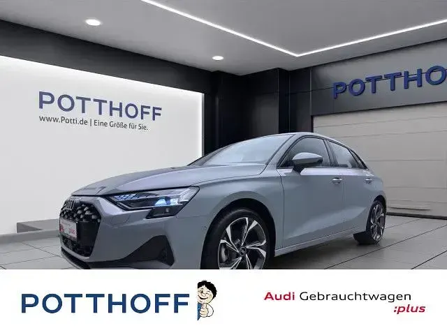 Gebraucht Audi A3 Ambiente 150 PS (110 kW) 2025 Limousine