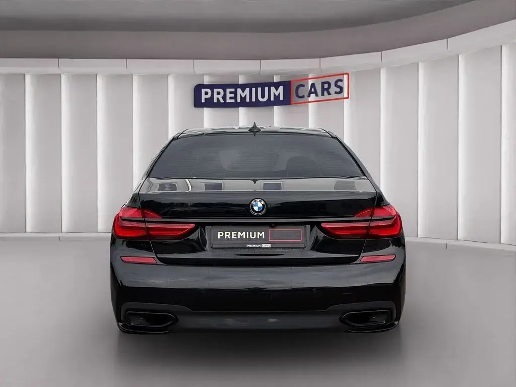 Gebraucht BMW 750 M Sport 400 PS (294 kW) 2017 Schwarz Limousine