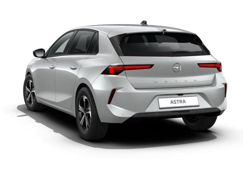 Gebraucht Opel Astra Elegance 131 PS (96 kW) 2024 Kristall silber metallic kristall silber metallic Limousine
