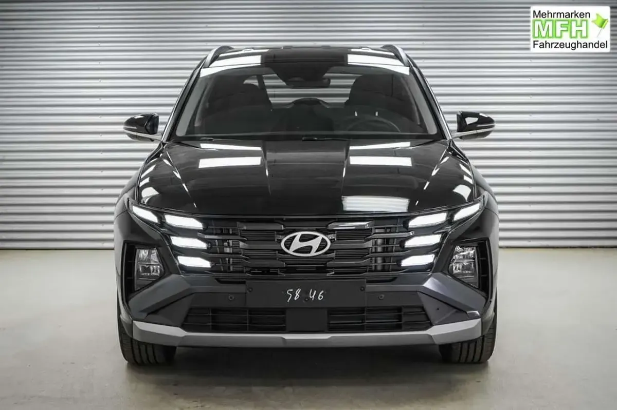 Neu Hyundai Tucson Style 150 PS (110 kW) 2026 Abyss black metallic () SUV