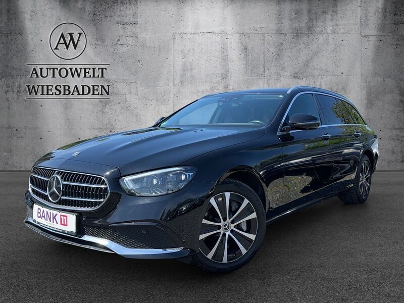 Schwarz Gebraucht 2020 Mercedes E300 Limousine | 25.950 € (Guter Preis) - Bild 1/4