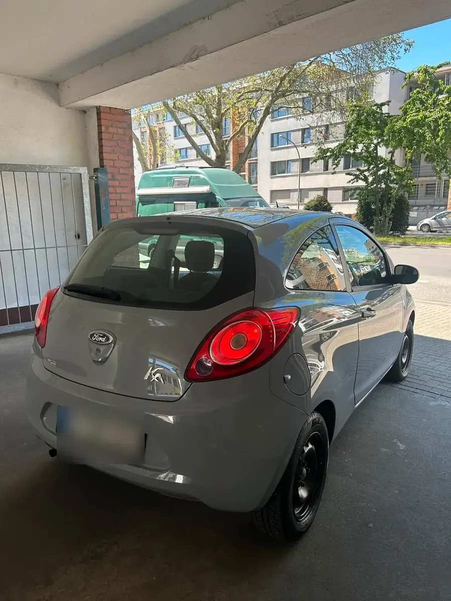 Second-hand Ford Ka 69 CP (50 kW) 2014 Gri Berlinǎ