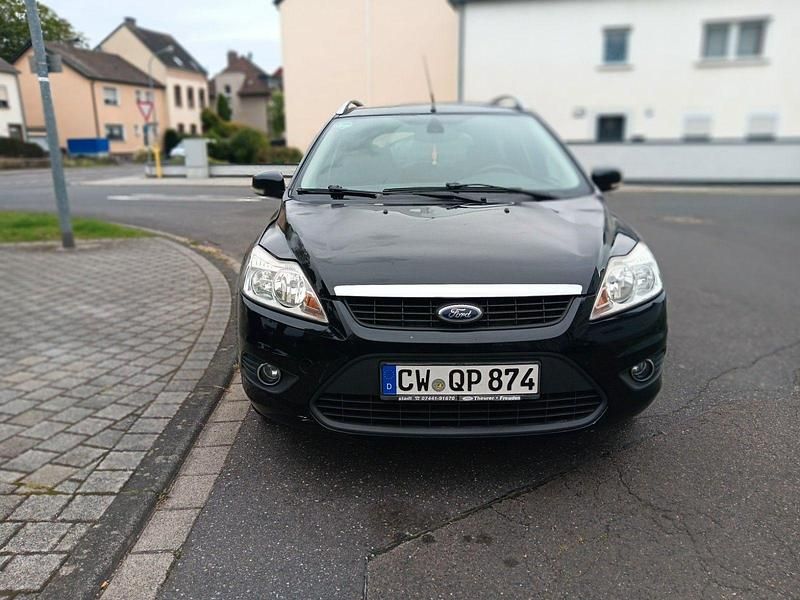 Schwarz Gebraucht 2008 Ford Focus Style Kombi | 1.299 € (Guter Preis) - Bild 1/4