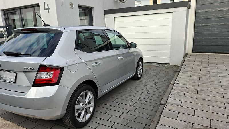 Gebraucht Skoda Fabia Clever 110 PS (80 kW) 2018 Silber Kleinwagen