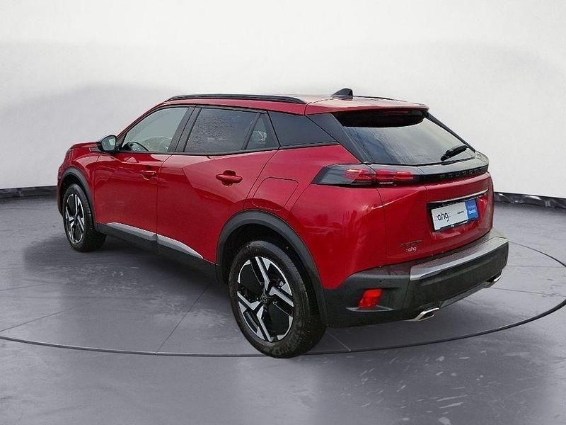 Gebraucht Peugeot 2008 Allure 131 PS (96 kW) 2023 Rot SUV