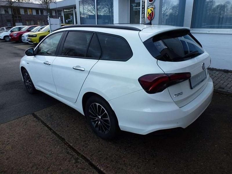 Gebraucht Fiat Tipo 131 PS (96 kW) 2024 Gelato weiß Kombi