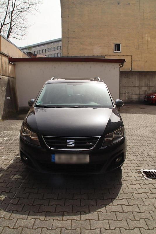 Gebraucht Seat Alhambra FR-Line 150 PS (110 kW) 2019 Schwarz Van / Kleinbus