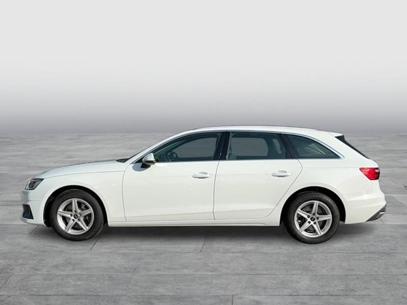 Gebraucht Audi A4 163 PS (119 kW) 2024 Weiß Kombi
