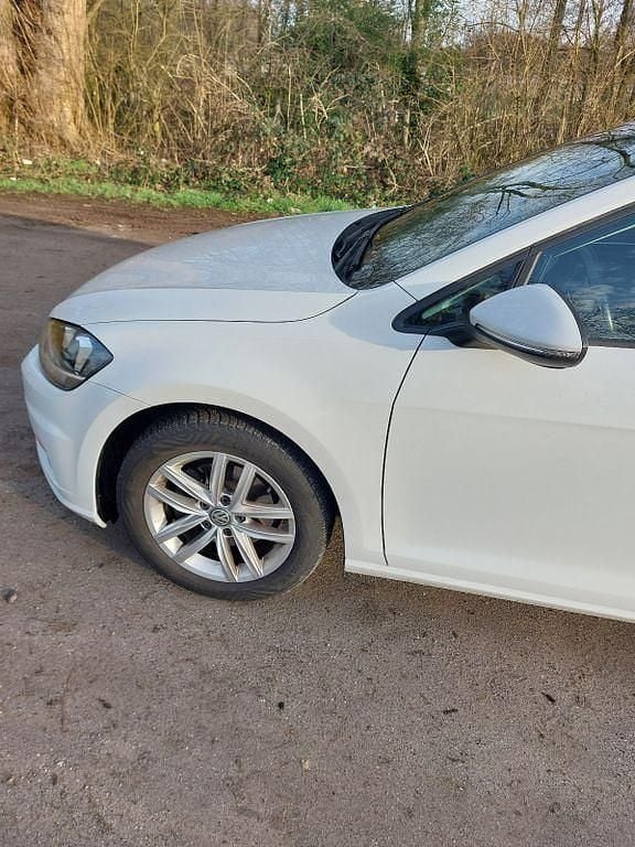 Gebraucht VW Golf VIII United 133 PS (97 kW) 2020 Weiß Kombi