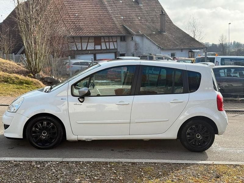 Gebraucht Renault Modus Night&Day 103 PS (75 kW) 2011 Weiß Van / Kleinbus