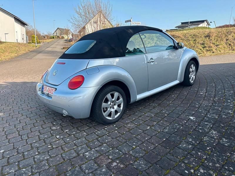Gebraucht VW Beetle Cabriolet 115 PS (84 kW) 2005 Grau Cabrio