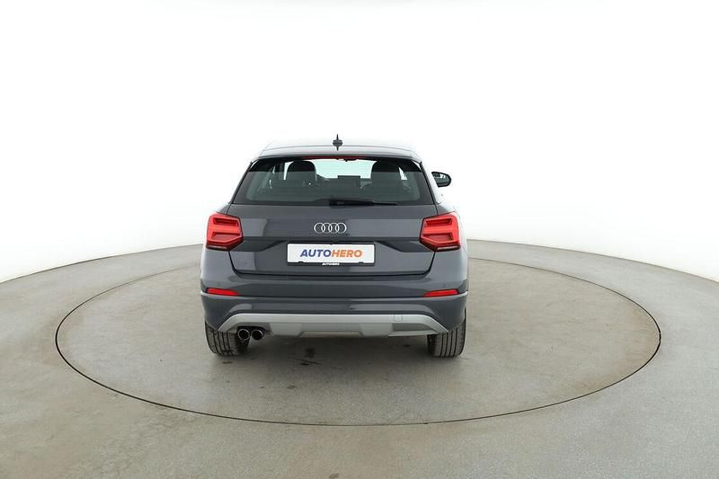 Gebraucht Audi Q2 Design 150 PS (110 kW) 2016 Grau SUV