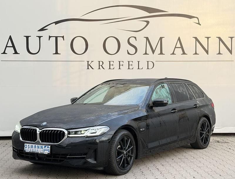 Schwarz ii Gebraucht 2022 BMW 530e Sport Line Kombi | 25.500 € (Superpreis) - Bild 1/4