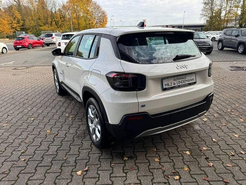 Gebraucht Jeep Avenger EV Altitude 114 kW (156 PS) 2024 Solid white SUV