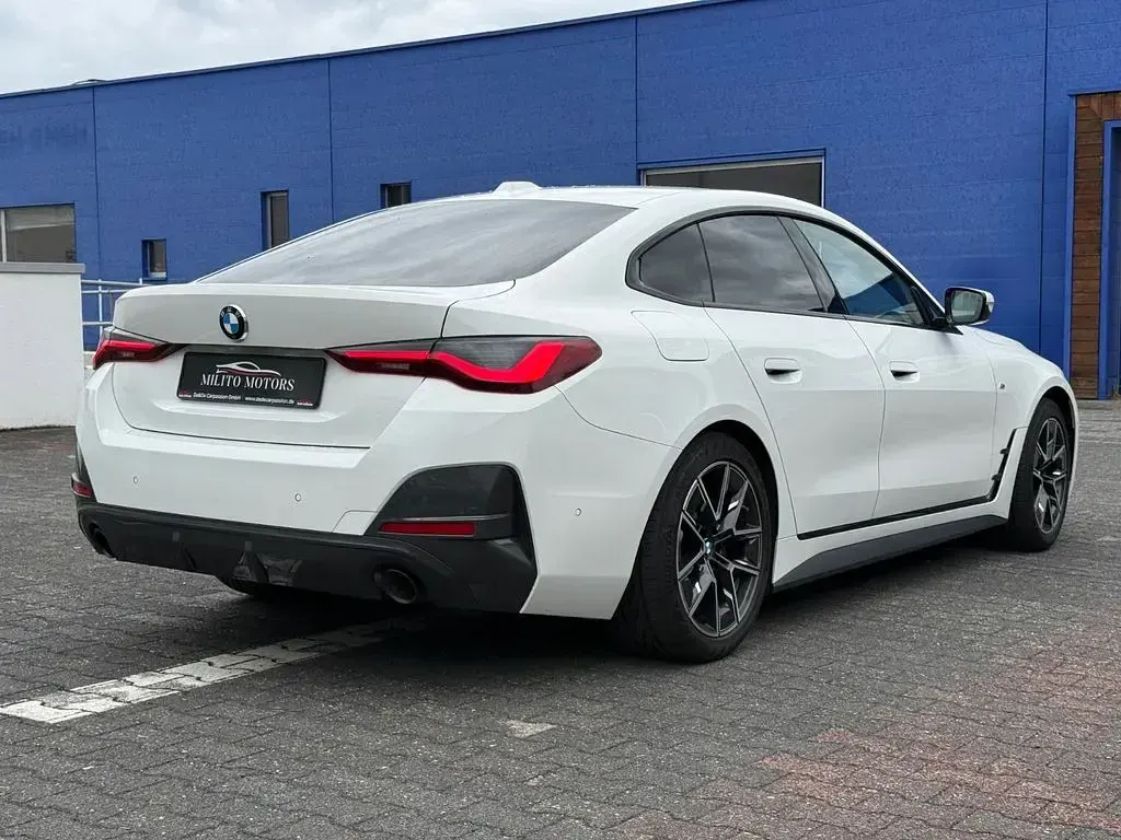 Gebraucht BMW 430 M Sport 258 PS (189 kW) 2022 Alpinweiss iii Coupé