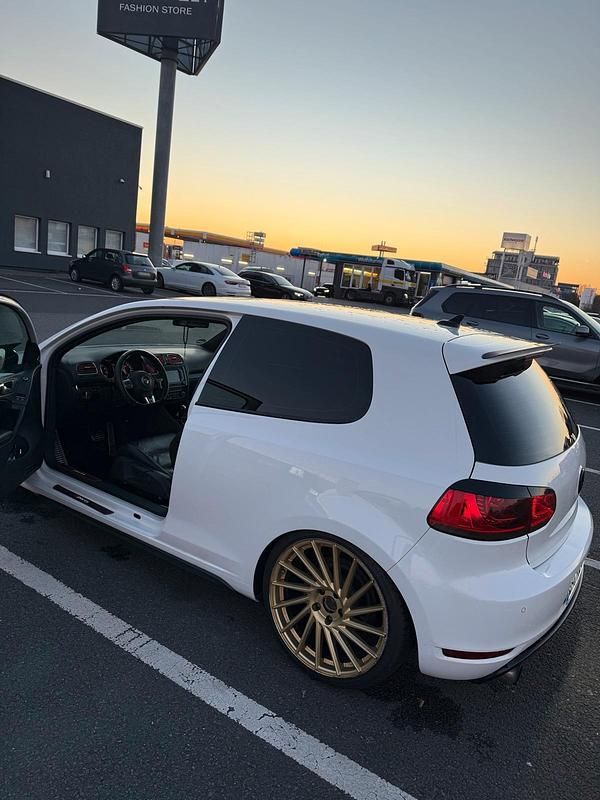 Gebraucht VW Golf VI GTI 211 PS (155 kW) 2010 Weiß Kleinwagen