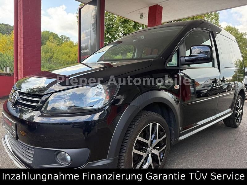 Schwarz Gebraucht 2014 VW Caddy Van / Kleinbus | 11.890 € (Etwas zu teuer) - Bild 1/4