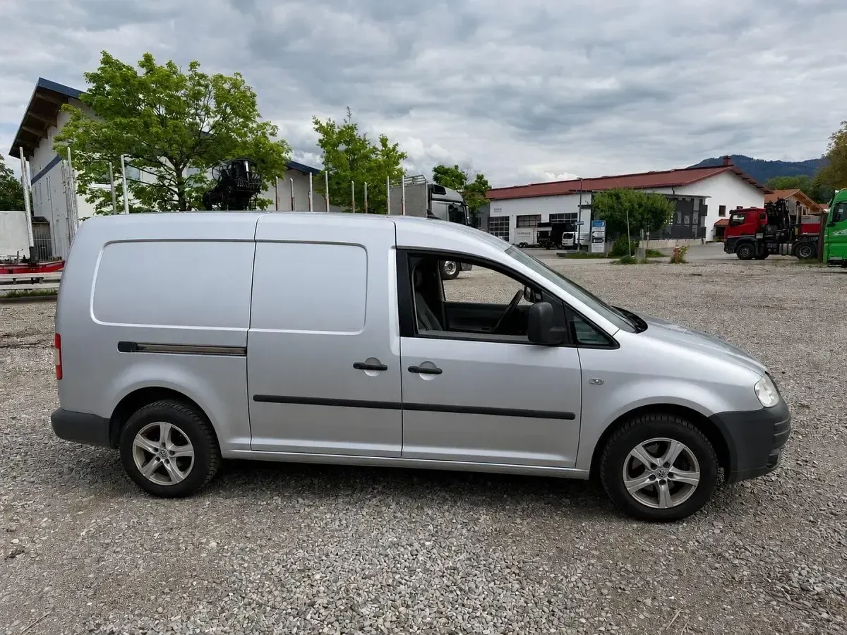 Używany VW Caddy 105 KM (77 kW) 2006 Szary Minivan