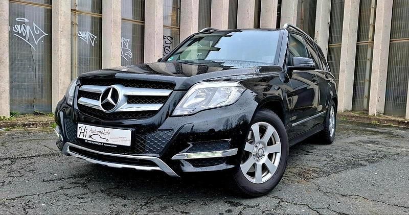 Gebraucht Mercedes GLK250 204 PS (150 kW) 2012 Schwarz SUV