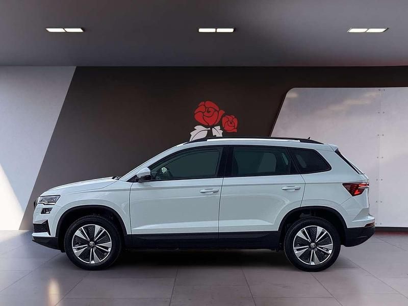 Gebraucht Skoda Karoq Selection 150 PS (110 kW) 2023 Moonweiss perleffekt SUV