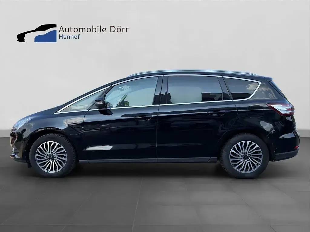 Gebraucht Ford S-MAX Titanium 165 PS (121 kW) 2019 Schwarz Van / Kleinbus