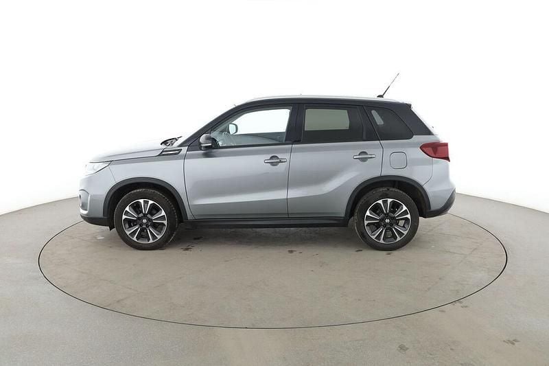 Gebraucht Suzuki Vitara Comfort+ 129 PS (94 kW) 2023 Grau SUV