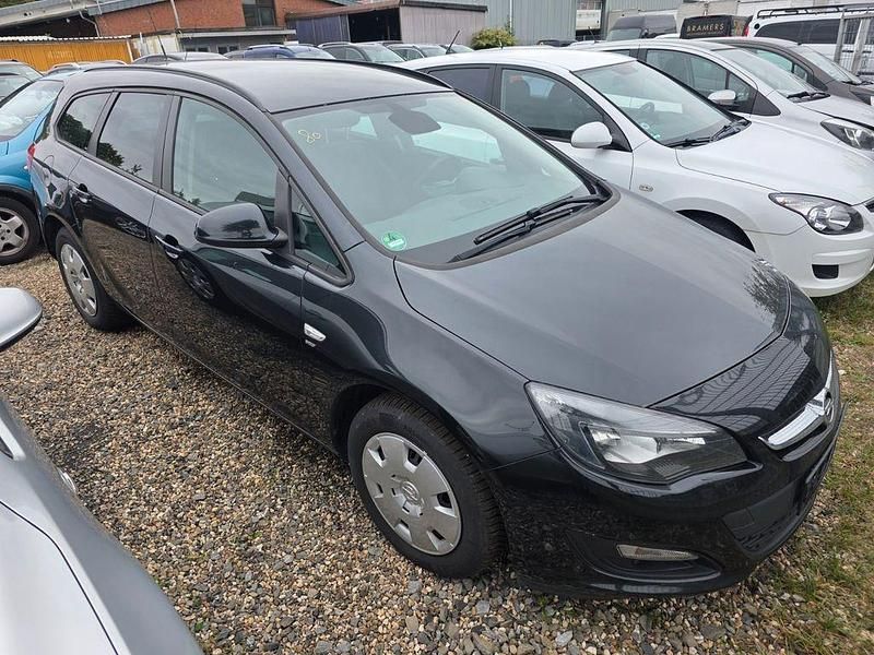 Gebraucht Opel Astra Energy 110 PS (80 kW) 2014 Schwarz Kombi