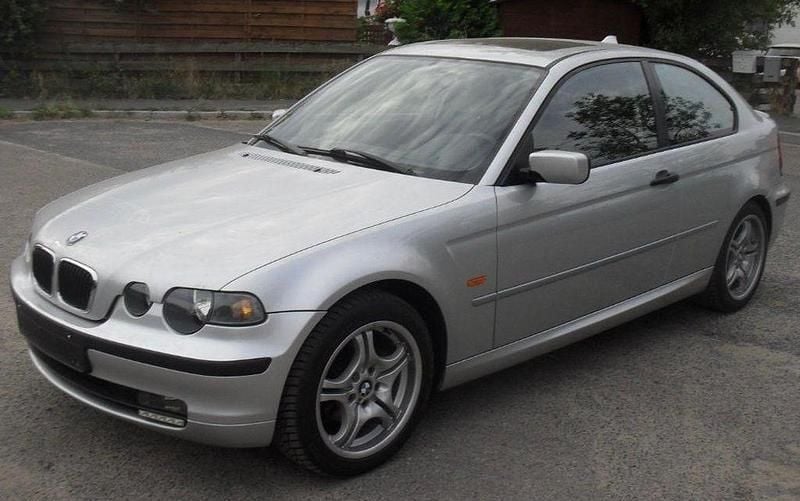 Gebraucht BMW 318 143 PS (105 kW) 2004 Silber Limousine