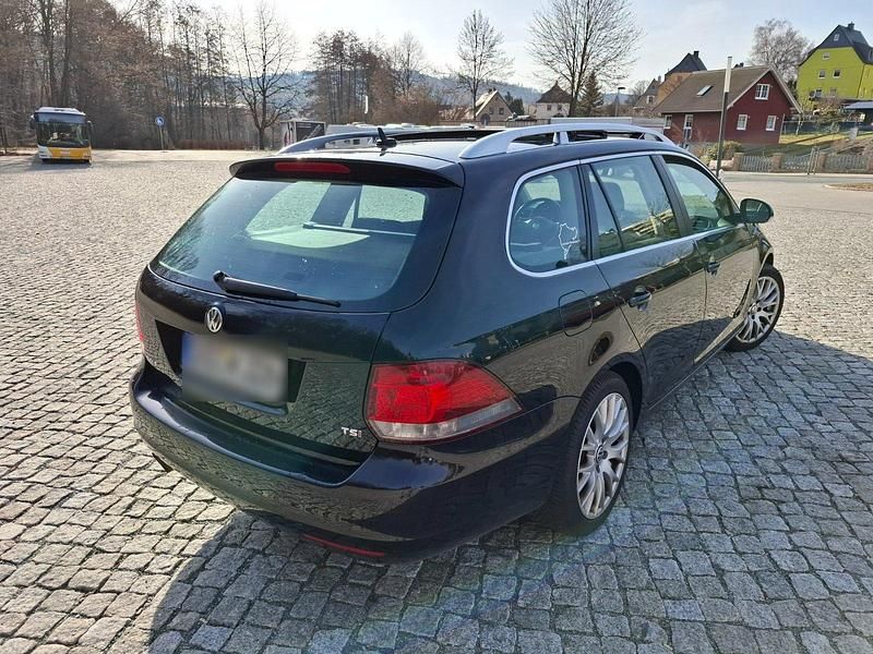 Gebraucht VW Golf VI Highline 122 PS (89 kW) 2011 Schwarz Kleinwagen