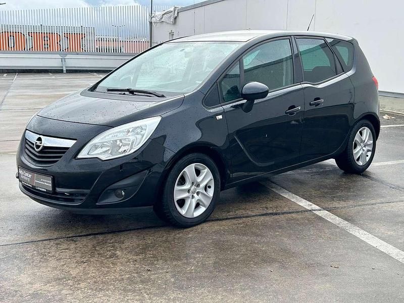 Gebraucht Opel Meriva Design Edition 120 PS (88 kW) 2011 Saphirschwarz mineraleffekt Van / Kleinbus
