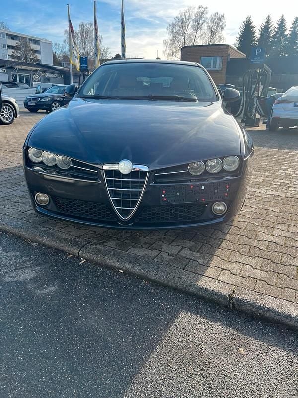 Schwarz Gebraucht 2007 Alfa Romeo 159 Kombi | 2.200 € (Fairer Preis) - Bild 1/4