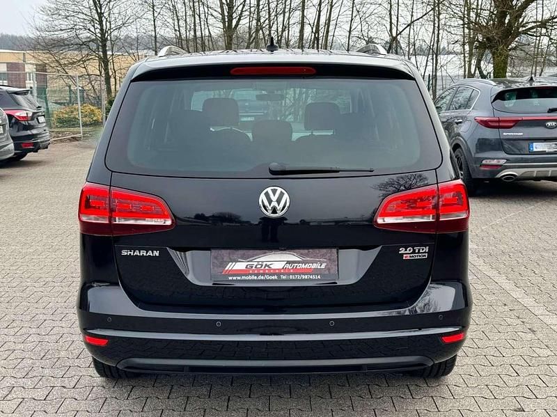 Gebraucht VW Sharan Allstar 150 PS (110 kW) 2016 Schwarz Van / Kleinbus