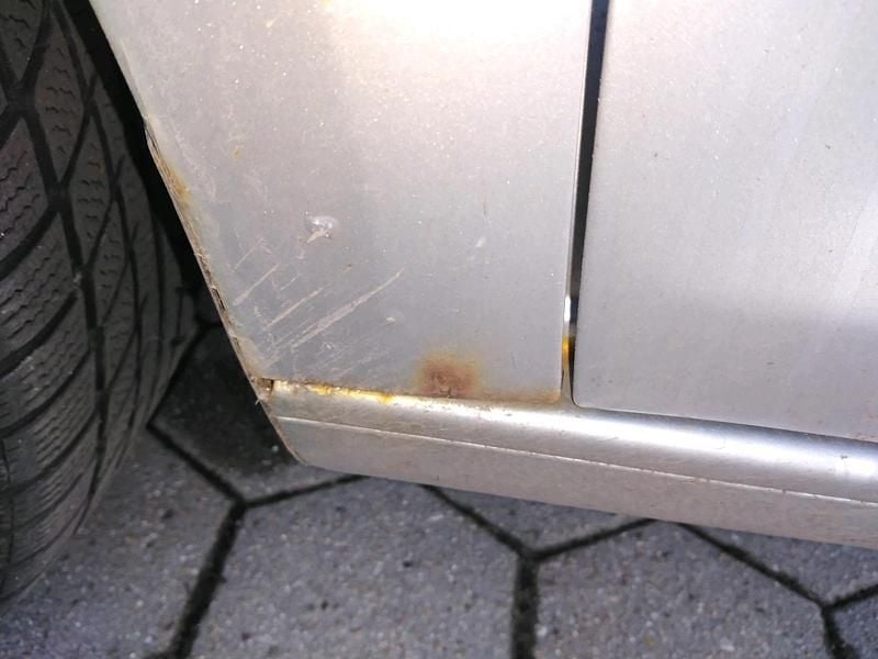 Gebraucht VW Touran 105 PS (77 kW) 2013 Silber Van / Kleinbus