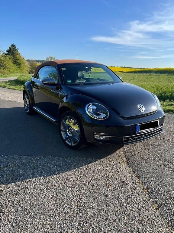Gebraucht VW Beetle Karmann 105 PS (77 kW) 2015 Schwarz Kleinwagen