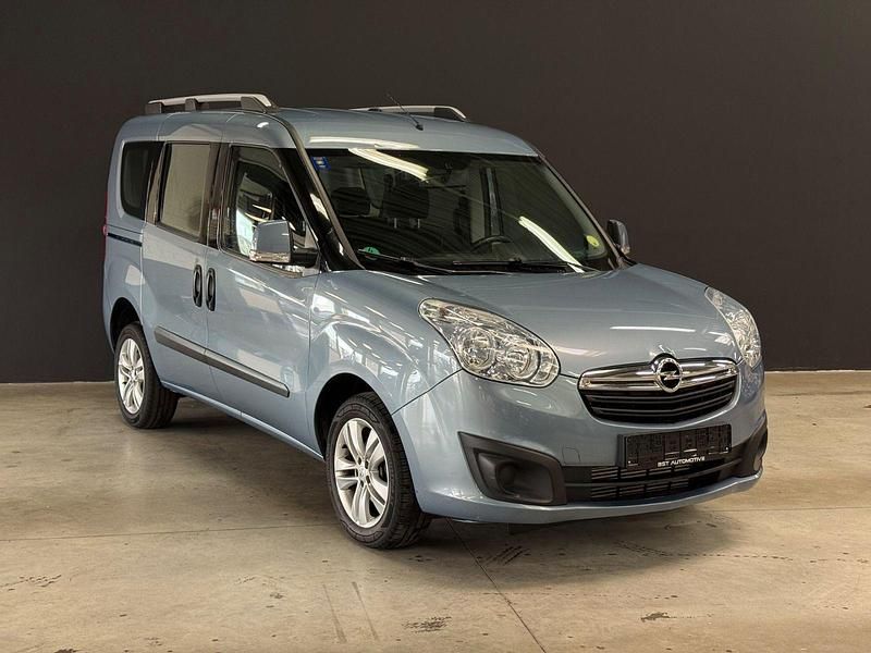 Blau Gebraucht 2012 Opel Combo Edition Kombi | 7.500 € (Fairer Preis) - Bild 1/4